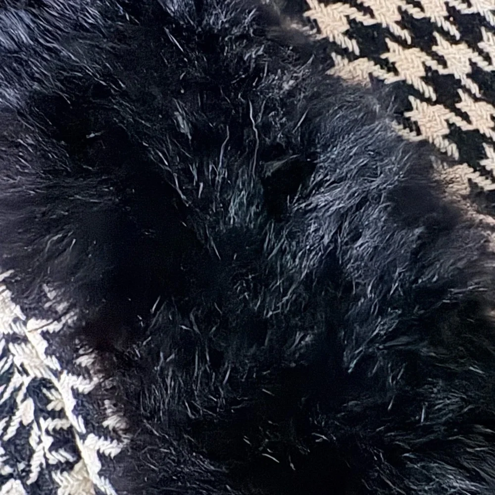Beautiful Vintage Houndstooth Coat. - Picture 5 of 9